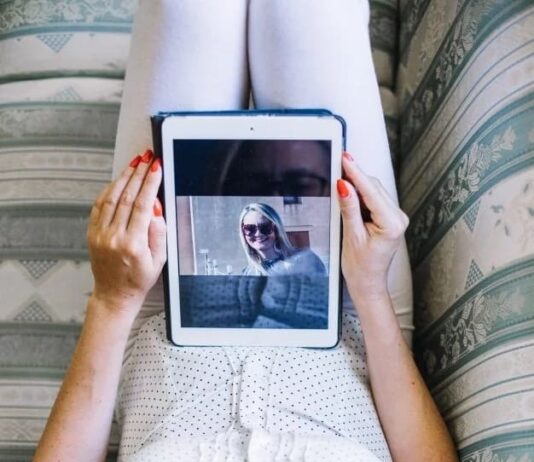 9 Best Sleeping Positions To Reveal A lot About Your Personality