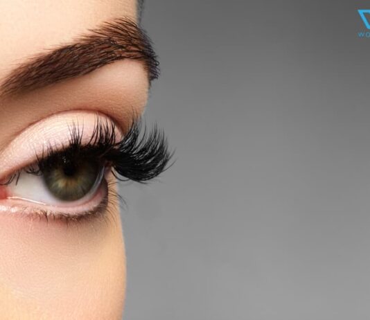 Grow your eyelashes naturally using these 10 easy ways!
