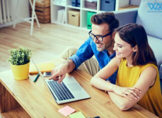 LOVE IS INDEED FOUND IN SMALL THINGS. LOOK HOW!