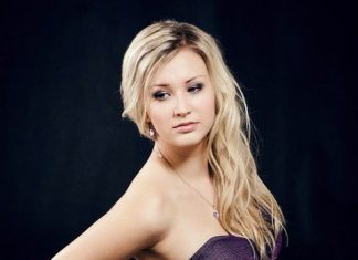 5 Important Reasons to Get Dressed while Working from Home