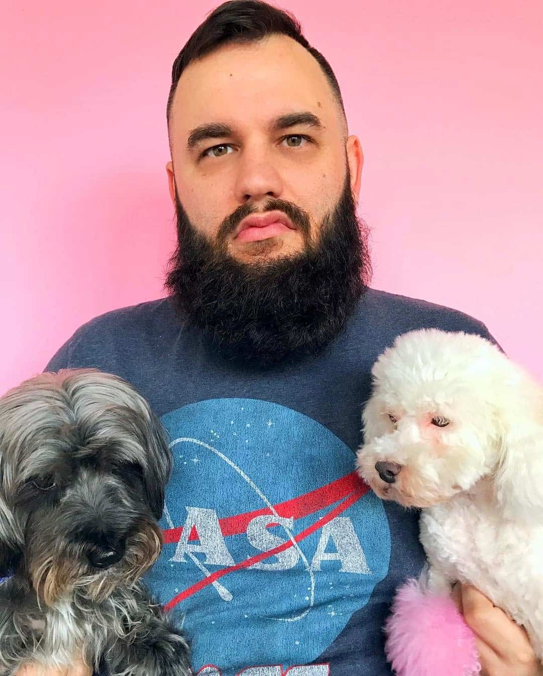 Amina Mucciolo the lady who loves colors and is living a life full of colors