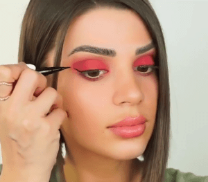 Three best ways to do makeup