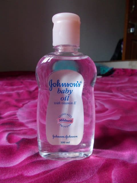 10 Best uses of baby oil