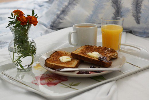 7 Best tips on how to cheer up any girl