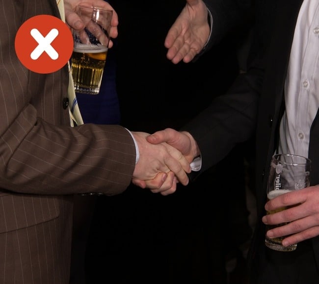 Body language you should adopt to be successful in your life