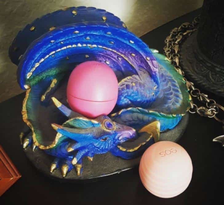 Male partners can never take the responsibility of household work