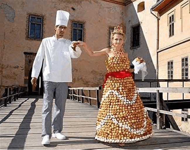 Most Hilarious Wedding Outfits