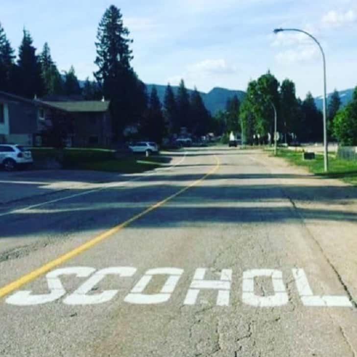 Hilarious blunders created by workers