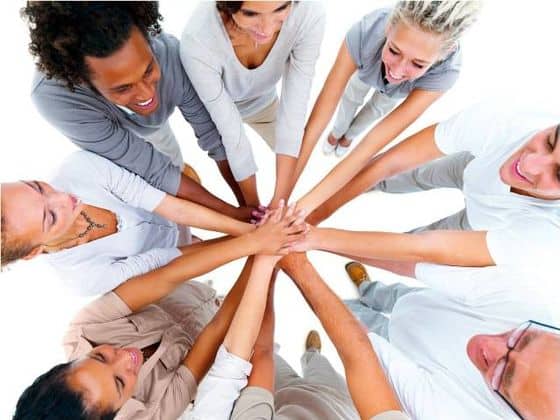 Some Tips To Make Your Workplace Positive