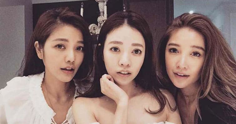 This 63-year-old mother looks younger than her daughters