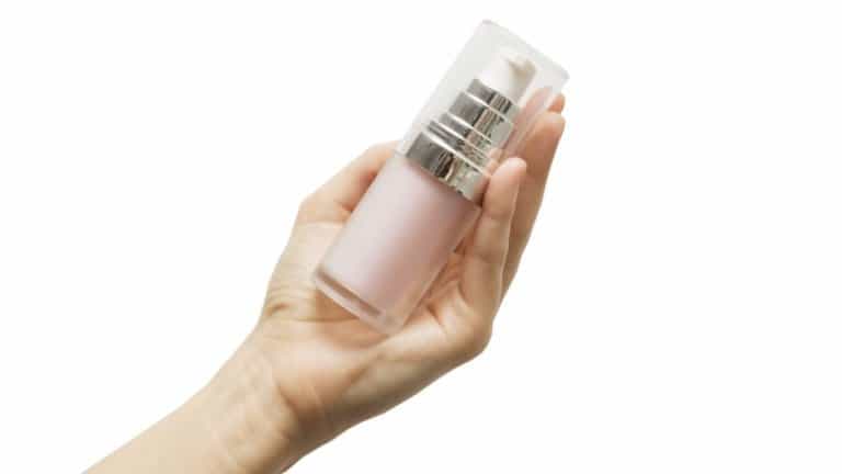 Primer is not used Makeup mistakes
