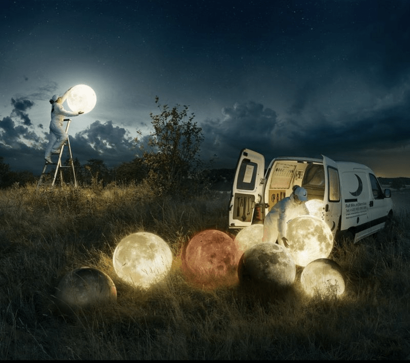 Photographers make efforts to take perfect pictures