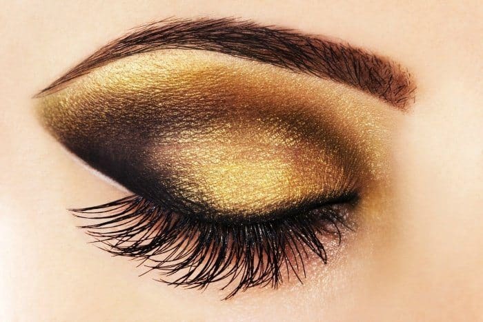 ways of using golden eyeshadow