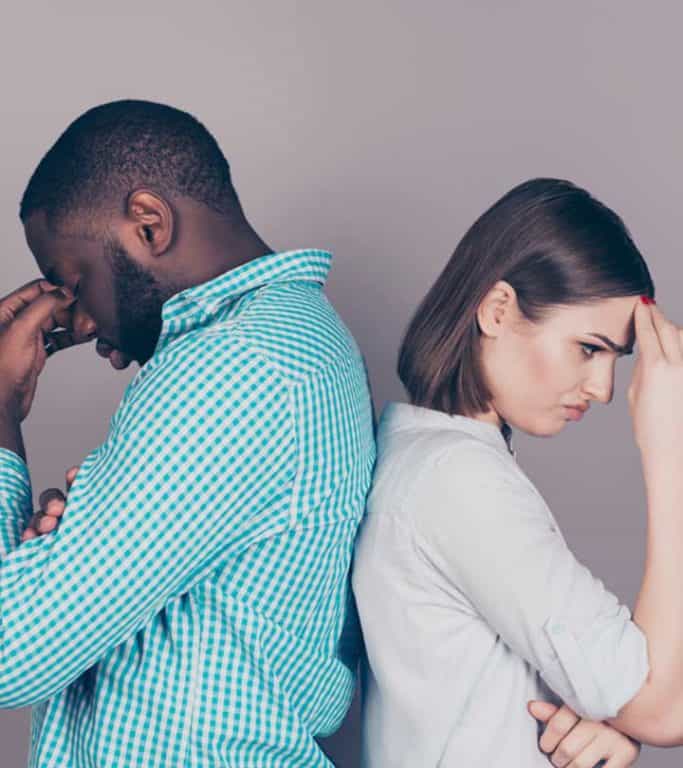 Unhealthy relationship signs-What happens in unhealthy relationship?