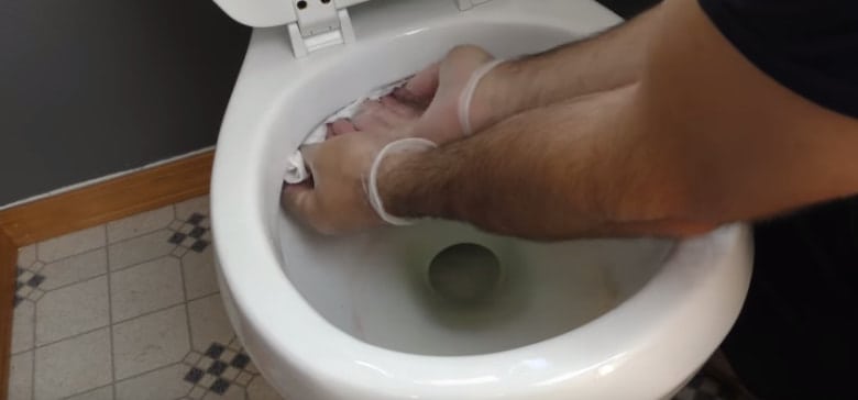 Some Bathroom Cleaning Hacks Which Will Result In The Best Cleaning 