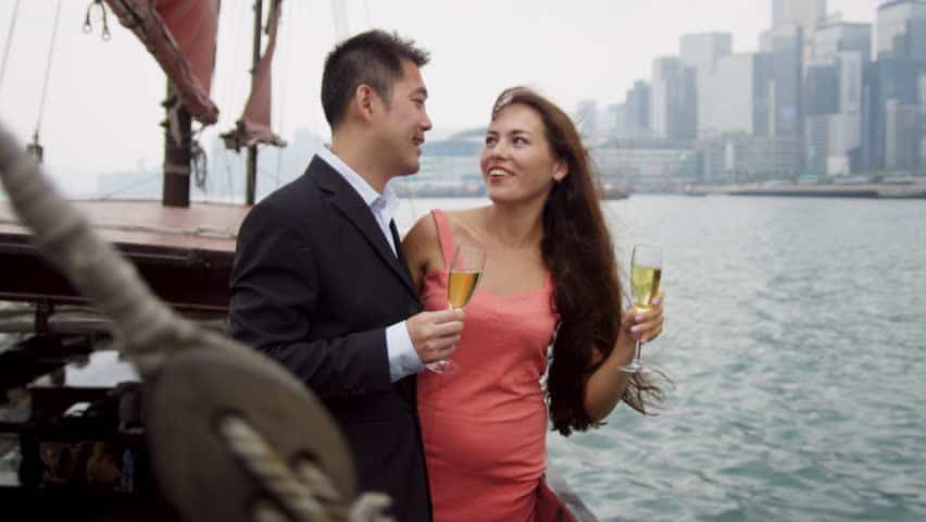 7 Signs Proving That Your Man Truly Loves You