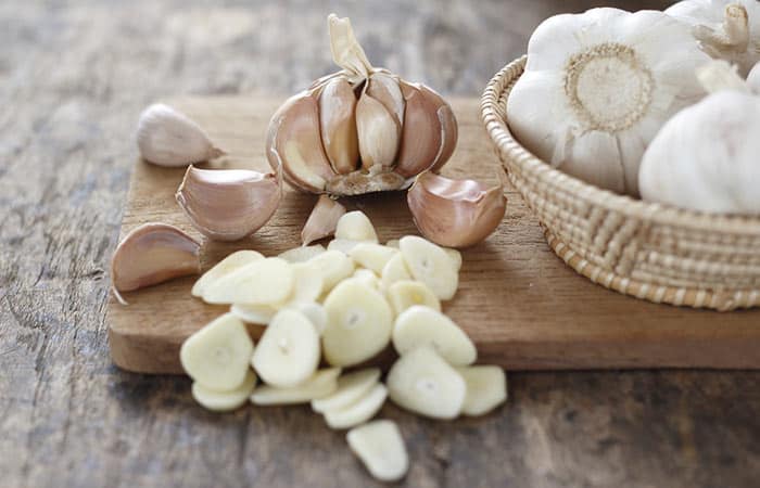 How to use onion juice for hair growth