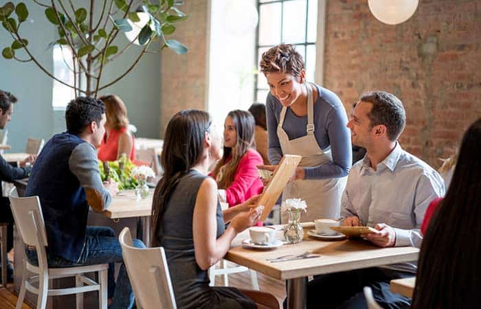 22 Etiquette Rules Ladies Should Follow To Be More Graceful