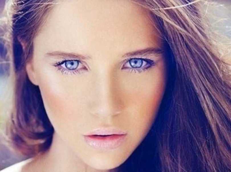 Eyeliner Hacks