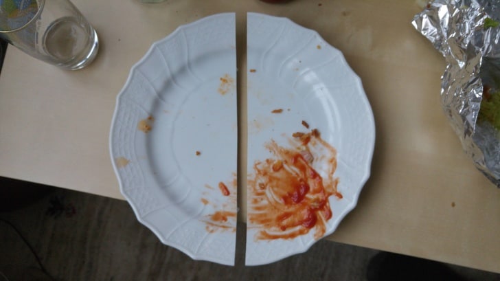 Things that waiters hate about customers