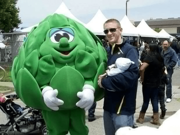 15 Weirdest Mascots One Have Ever Seen
