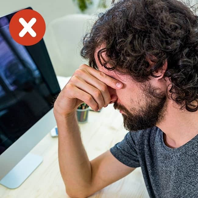 7 Common Body Language Habits That Are Making You Look Arrogant