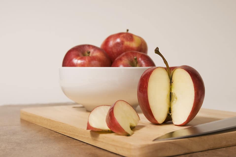 White and shiny teeth-Foods That Whiten Teeth Naturally