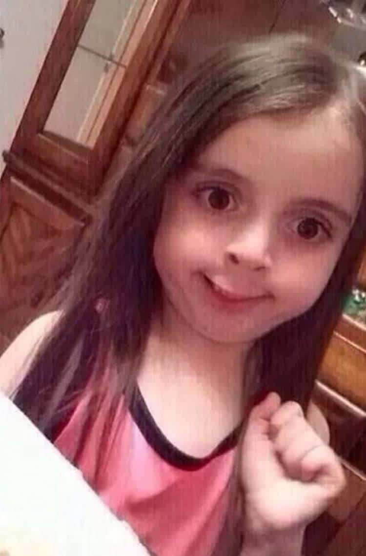 15 Painfully Awkward Situations That Make You Want To Crawl Into A Hole