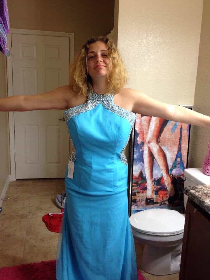 15 worst outfits chosen for special occasions