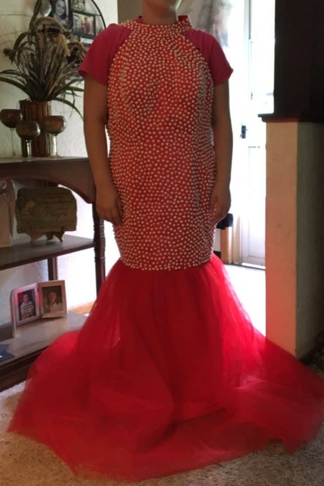 15 worst outfits chosen for special occasions