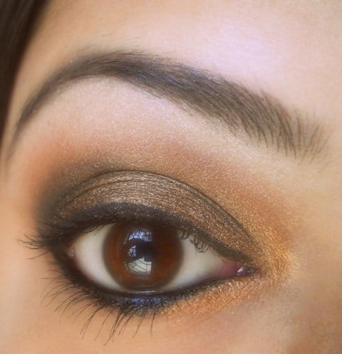 Copper eye makeup technique