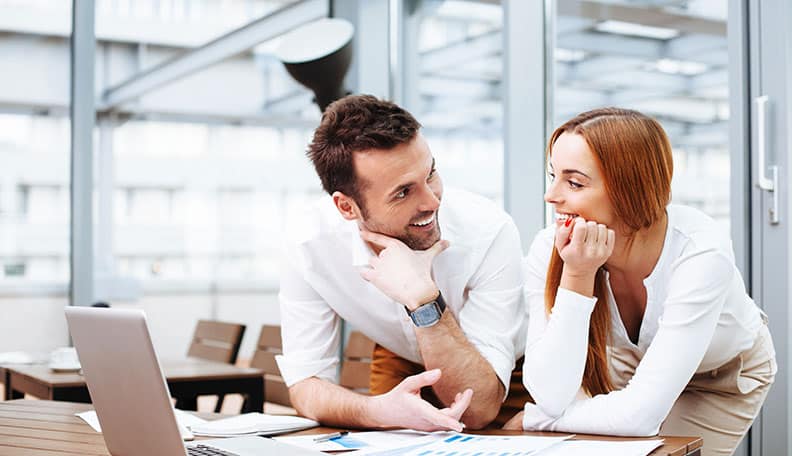 7 Best tips on how to cheer up any girl