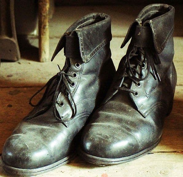 How to make your clothes look new