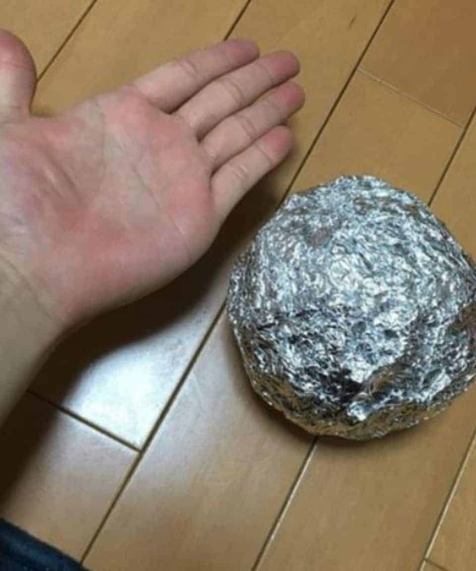 Aluminum foil ball