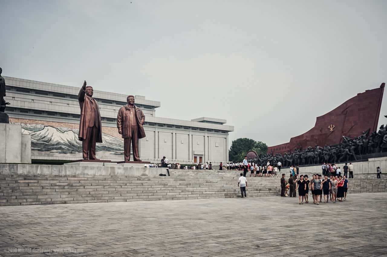 The Harsh Reality Of North Korea Revealed In Illegal Photographs