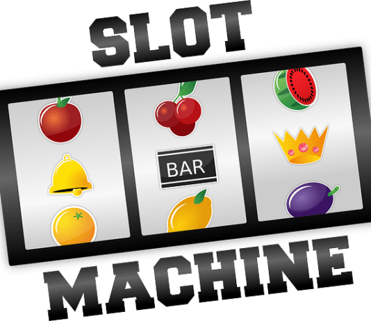 How is the Maximum Win Calculated in Slots?