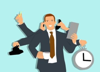 Challenges that the sales operations managers face and how to overcome them