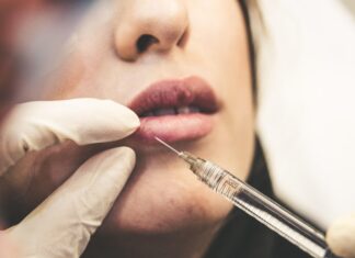 Best Cosmetologist Programs In The US Colleges