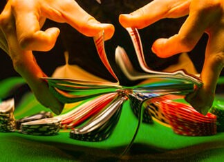 5 amazing poker games loved by women that take less than 5 minutes to play
