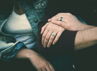 5 Essential Characteristics of an Ideal Romantic Partner