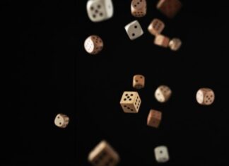 Advantages and Disadvantages to Look Out for When Picking an Online Casino