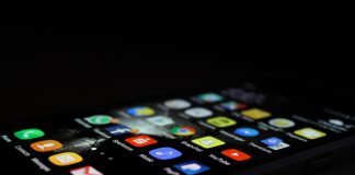 silver Android smartphone