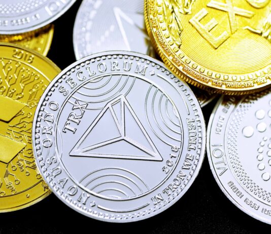 Is the government considering regulating cryptocurrencies? silver and gold round coins