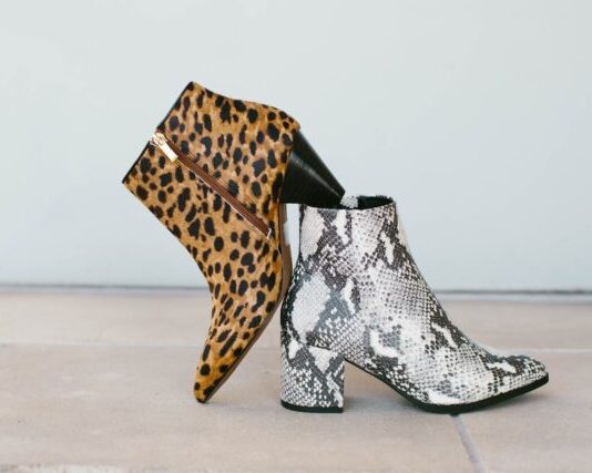 black and white leopard print umbrella