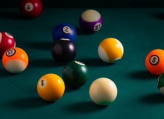 Proper Break Shot Techniques for Pool billiard balls on billiard table