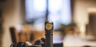 Black Cylindrical Device
