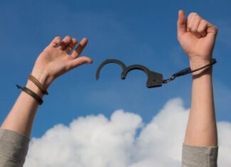 A Lifeline or a Trap? Exploring the Bail Bond Dilemma in Lancaster