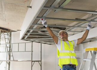 The Anatomy of a Claim: What a Workplace Accident Lawyer Wants You to Know