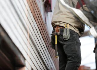 The Essential Guide to Hiring a Long Island Construction Accident Lawyer