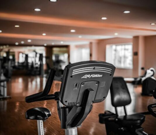 How to Pack and Move a Gym or Fitness Center black and gray exercise equipment